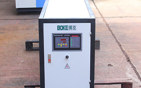 怎么解決螺桿式冷水機斷水故障？