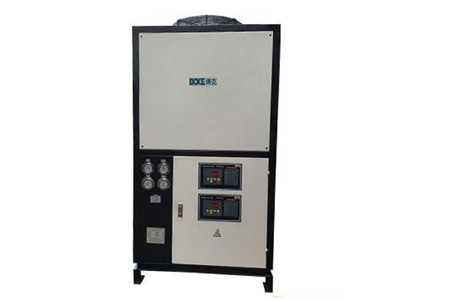 怎么測算工業(yè)冷水機的制冷情況？